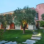 Rosa Antico Dimora Storica Hotel 4*