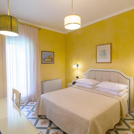 Hotel Rosa Antico Dimora Storica 4*